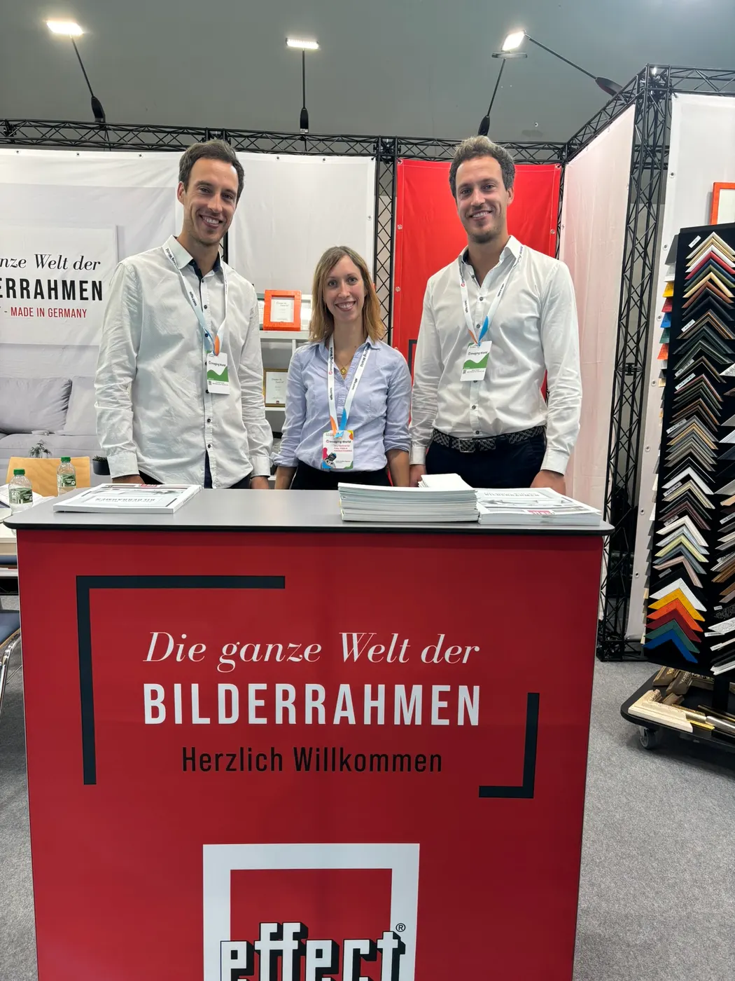 La direction, Christoph Rudolph, Katja Klar et Marius Rudolph, sur le stand