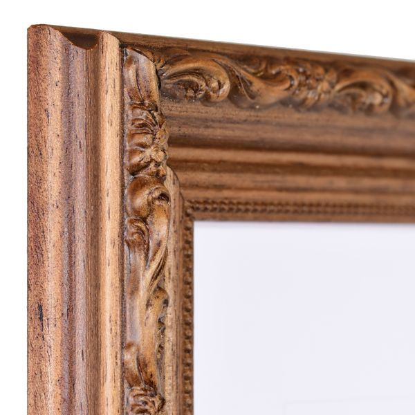 Angle d'un cadre bois marron Irene, style baroque rustique noyer. Ornements floraux brillants et perlé. Le tiens chez MonCadrePréféré !
