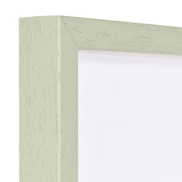 Découvre l'angle détaillé de ce cadre photo MonCadrePréféré moderne en bois, vert, parfait pour tes posters.