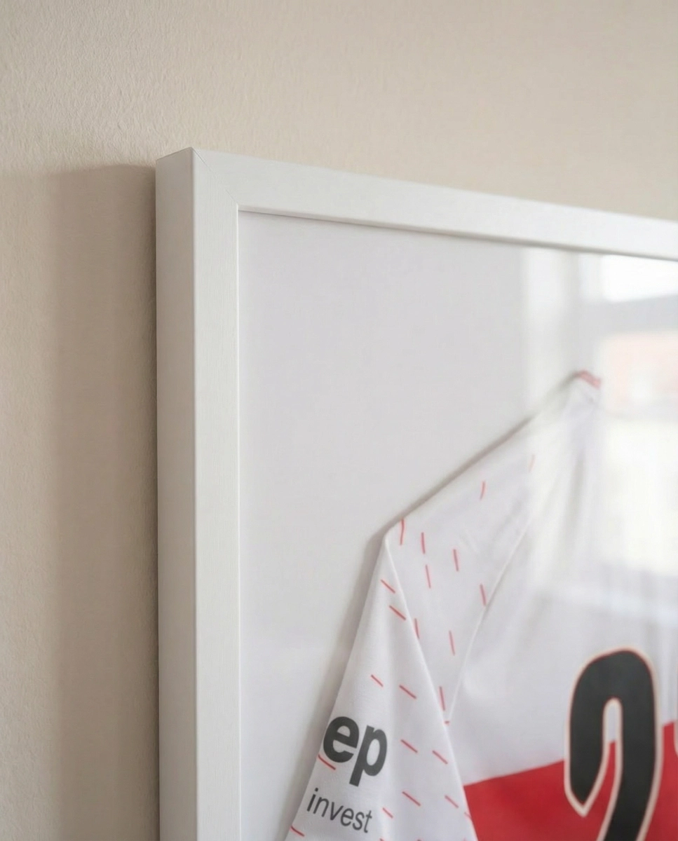 Le cadre pour maillot S (50×70 cm)