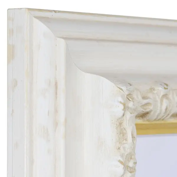 Aperçu du coin de ton cadre photo MonCadrePréféré en bois blanc. Fait main, sa moulure baroque apporte un charme royal.