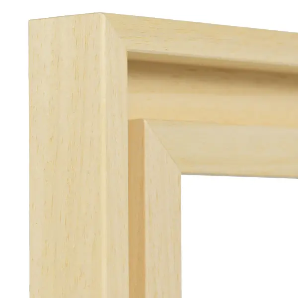 Admire l'angle de ce cadre Josy en bois naturel. Son design épuré est parfait pour tes photos et disponible chez MonCadrePréféré.