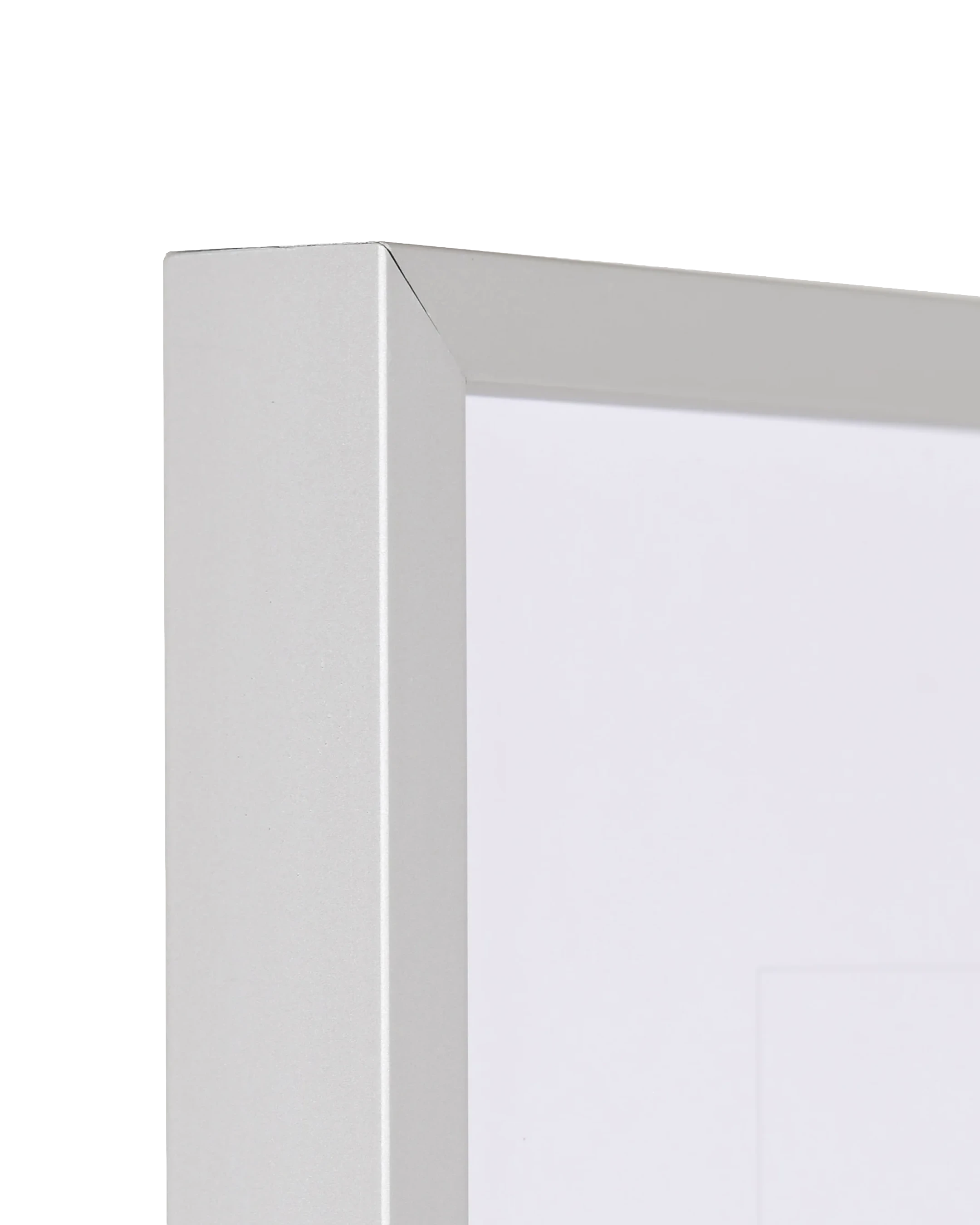 Cadre en aluminium Mika argent – vue de détail